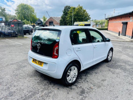 
                                                                                        Voiture
                                                                                         Volkswagen UP! Hatchback 1.0 Move up! (2013/62) 5dr