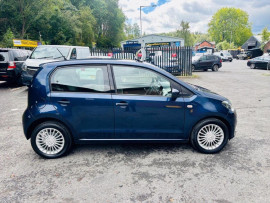 
                                                                                        Voiture
                                                                                         Volkswagen UP! Hatchback 1.0 Move up! (2014/14) 5dr