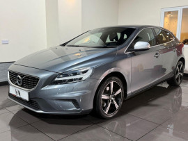 Voiture
Volvo V40 2.0 T2 R-Design Nav Plus Hatchback 5dr Petrol Manual Euro 6 (s/s) (122 ps)