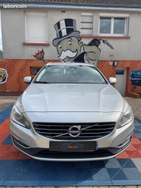 
                                                                                        Voiture
                                                                                         Volvo V60 2.0D D3 - 16V TURBO