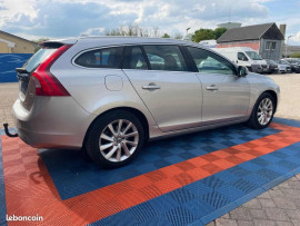 
                                                                                        Voiture
                                                                                         Volvo V60 2.0D D3 - 16V TURBO