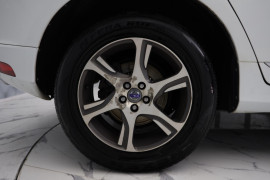
                                                                                        Voiture
                                                                                         Volvo XC60 2.4 D5 SE Lux Nav Geartronic AWD Euro 5 5dr