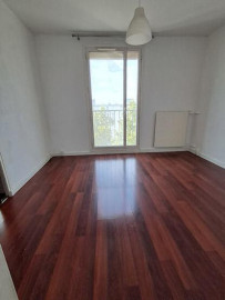 
                                                                                        Location
                                                                                         Votre nouveau chez-vous 63 m²