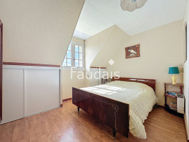 
                                                                                        Vente
                                                                                         vue dégagée, 5 minutes de ST LO