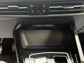 
                                                                                        Voiture
                                                                                         VW Golf