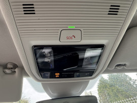 
                                                                                        Voiture
                                                                                         VW Golf