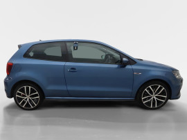 
                                                                                        Voiture
                                                                                         VW Polo GTi