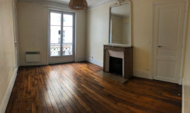 2 pièces 37m2 Métro CADET Paris 9ème