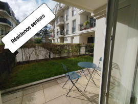 2 pièces meublé+ jardin dans résidence sénior Villecresnes