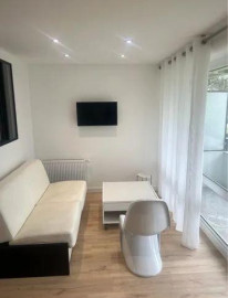 3P meublé 40m2, entièrement rénové, RDC à Nantes Nantes