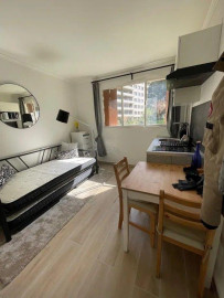 À louer belle chambre meublée 10m² à Saint cloud Saint-Cloud