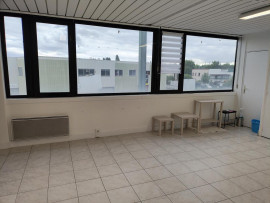 A LOUER - Bureau 24M2 Carrières-sur-Seine