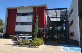 À louer - bureaux de 15 m² à 71 m² à Nîmes Nîmes
