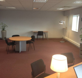 À louer – Bureaux de 150 à 220 m² à proximité de Poitiers – Vienne (86) Jaunay-Clan