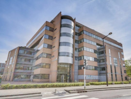 À louer – Bureaux de 378 à 885 m² à Ivry-sur-Seine – Val-de-Marne (94) Ivry-sur-Seine
