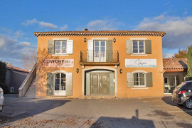 À louer - bureaux non divisibles de 12 m² à L'Isle-sur-la-Sorgue à proximité d'Avignon (84) L'Isle-sur-la-Sorgue