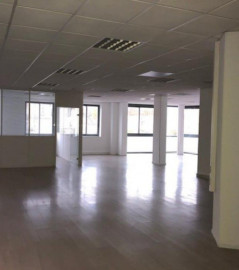 À louer - bureaux non divisibles de 230 m² à Avignon Avignon