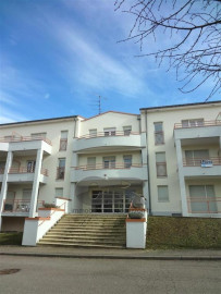 A LOUER F1B SUR BRABOIS PROCHE FACULTE DE MEDECINE Vandoeuvre-lès-Nancy