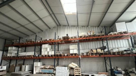 À louer – Local d'activités de 500 m² à Vedène – Vaucluse (84) Vedène