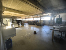 À louer – Local Industriel de 1 613 m² à Cavaillon – Vaucluse (84) Cavaillon