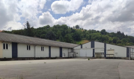 À louer – Site industriel de 6 795 m² sur un terrain de 1,6 ha à Decazeville – Aveyron (12) Decazeville