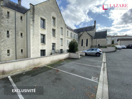 A LOUER T3 duplex avec parking Saintes