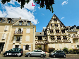 A LOUER T4 meublé refait à neuf avec parking Angers