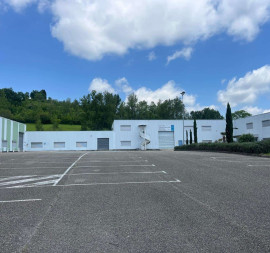 À vendre – Bâtiment industriel de 6 500 m² à Lafrançaise –  Tarn-et-Garonne (82) Lafrançaise