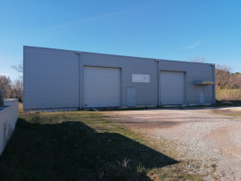 À vendre – Entrepôt de 450 m² à Corbières-en-Provence – Alpes-de-Haute-Provence (04) Corbières