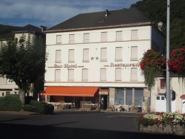À vendre - Hôtel-restaurant 2 étoiles de 20 chambres à Bort-les-Orgues - Corrèze (19) Bort-les-Orgues