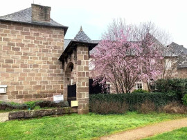 À vendre – Hôtel-Restaurant de 12 chambres et 110 couverts à Varetz – Corrèze (19) Varetz