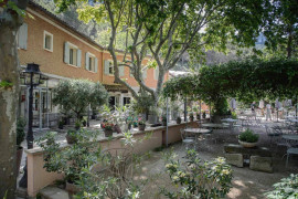 À vendre – Hôtel-Restaurant de 15 chambres et 60 couverts dans le Vaucluse (84) Vaison-la-Romaine