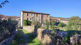 À vendre – Hôtel-Restaurant de 6 chambres et 70 couverts à Ceilhes-et-Rocozels – Hérault (34) Ceilhes-et-Rocozels