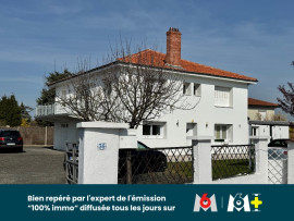 À vendre – Maison de 200 m² avec deux logements indépendants Bonson