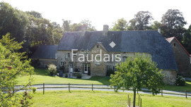 AGNEAUX au calme proche toutes commodités agneaux