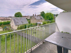 AGNEAUX - STUDIO LOUE DANS RESIDENCE AVEC ASCENSEUR agneaux