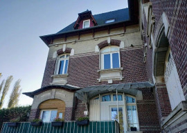 Agréable F1Bis 23m² rénové dans belle maison Étrépagny
