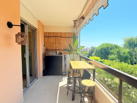 Antibes - Superbe appartement 3 pièce(s) 64m2 env Terrasse Piscine Garage Cave Antibes