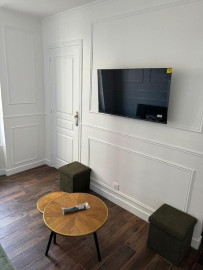 Appartement 2 pièces 20 m² entièrement rénové Paris 17ème