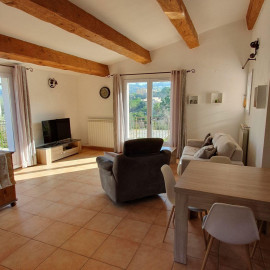Appartement 3 P dans de rez-de-chaussée en villa Vallauris