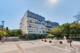 Appartement 3 pièces, traversant, balcon, parking. Clamart