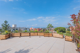 Appartement 4 pièces avec toit terrasse privatif – Vue mer – Résidence confidentielle Saint Laurent Du Var