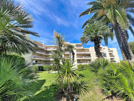 Appartement  - Appartement  - 2 pièces  - 38.0 m² Vallauris