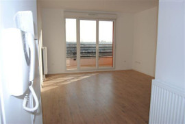 Appartement F2 45m² dernier étage avec balcon Créteil