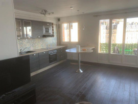 Appartement meublé Paris Pyrénées Buttes Chaumont Paris 19ème