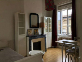 Appartement rue St Etienne Bordeaux St Seurin Bordeaux