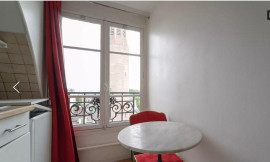Appartement sous les toits de Paris Paris 17ème