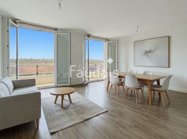 APPARTEMENT T2 DERNIER ETAGE AVEC ASCENSEUR BALCON ET GARAGE st lo