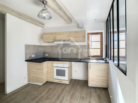 Appartement T3 - duplex Sénas