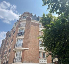 Beau 2P 50m² avec balcon très lumineux Courbevoie